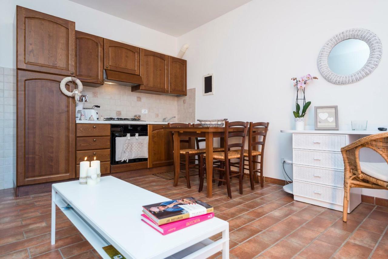 Romantic & Charming Apartment Scarlino Extérieur photo